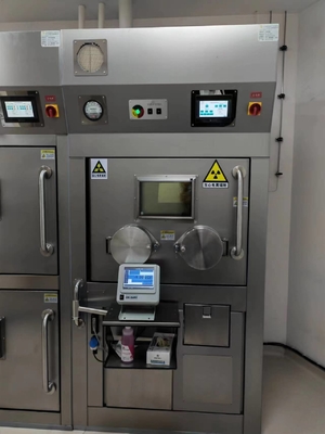F18 Hot Cell with UV And Ozone Disinfection Method