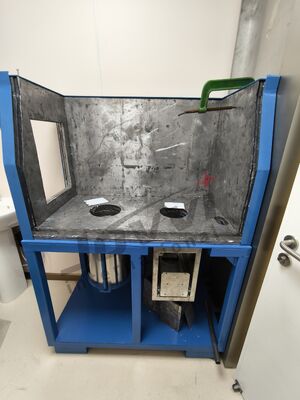 Nuclear Radiation Protection Gear 10-20 Year Lifespan Protection Levels 10Pbmm-100Pb Front 30mPb or Customized