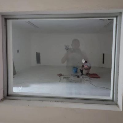 Schokbestendig loodglas voor röntgenstraling met gepolijst/gevroren oppervlak en een loodgewicht van 2,5 mm Pb voor CT- en röntgenkamers in ziekenhuizen