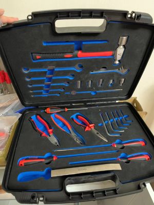 Hoge corrosiebestendigheid Niet-magnetische gereedschapskist Zwarte behuizing met laserlogo-service die aanpassing en duurzaamheid biedt