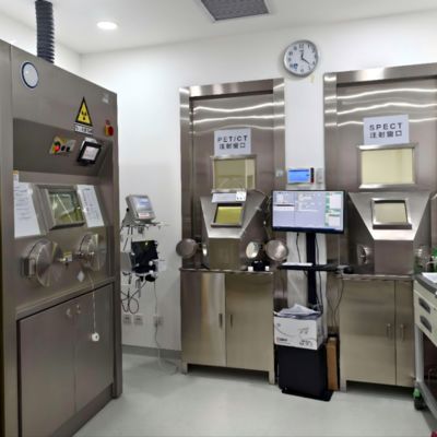 Comfortabele Gewatteerde Interieur Nucleaire Stralingsbescherming Hot Cel met Aangepast Ontwerp en Lood Equivalent Ontwerp