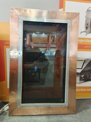 MRI RF-afgeschermd raam met dubbel isolatieglas en messing gaas, zwart geverfd voor temperatuurbereik -40°C tot +85°C